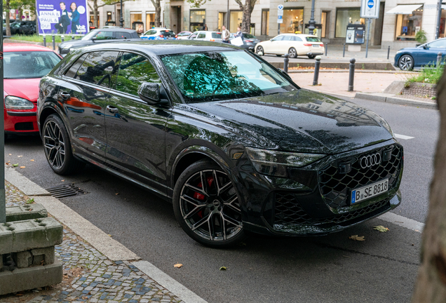 Audi RS Q8 2024