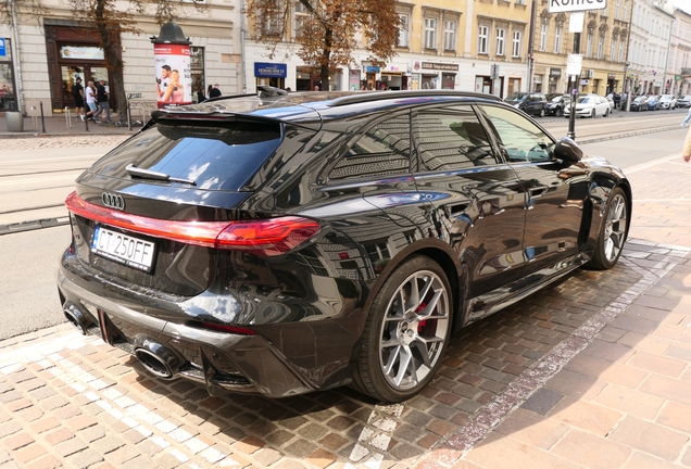 Audi RS5 Avant B10