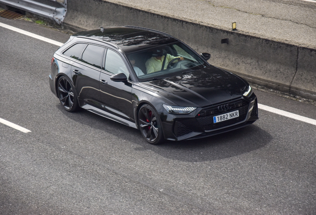 Audi RS6 Avant C8
