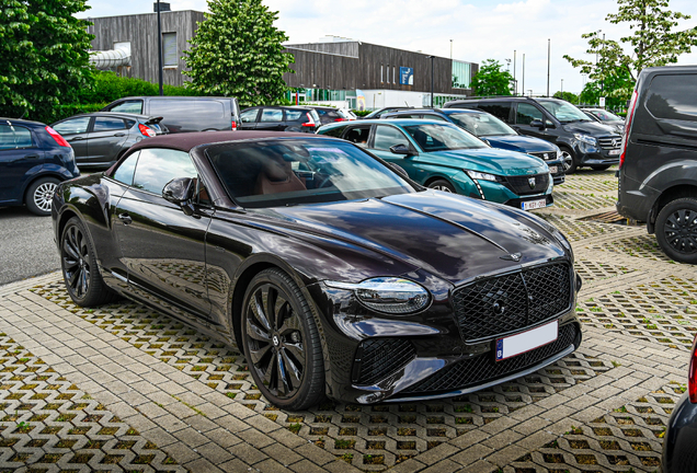 Bentley Continental GTC Black Edition 2025