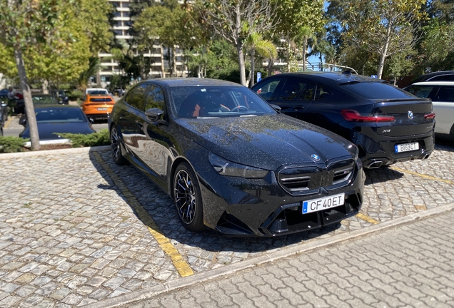BMW M5 G90