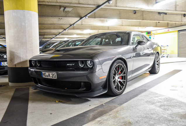 Dodge Challenger SRT Hellcat