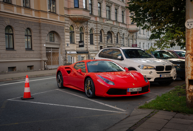 Ferrari 488 Spider