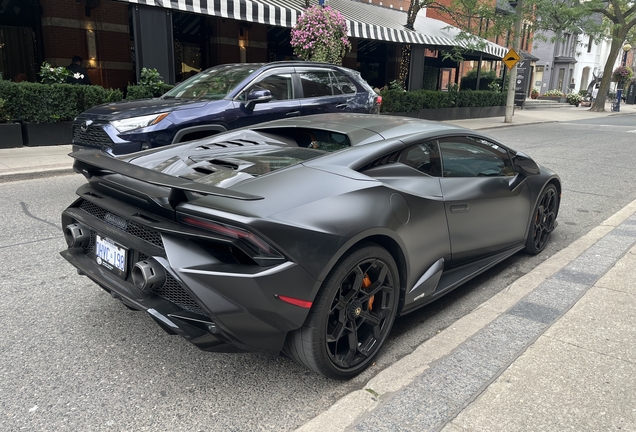 Lamborghini Huracán LP640-2 Tecnica