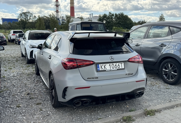 Mercedes-AMG A 45 S W177 2023
