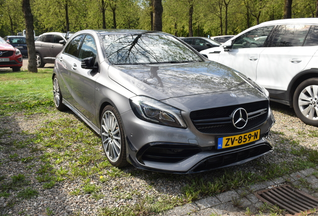 Mercedes-AMG A 45 W176 2015