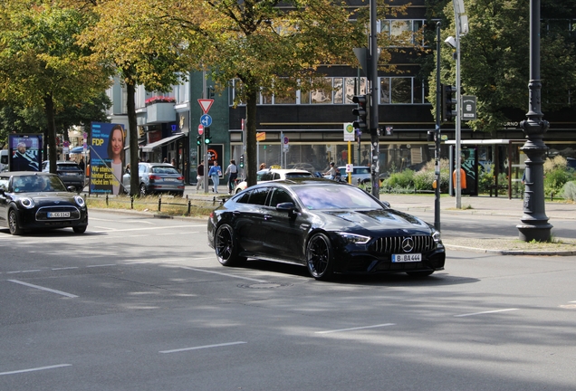 Mercedes-AMG GT 63 S X290 2022