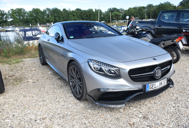 Mercedes-Benz Brabus 850 6.0 Biturbo Coupé C217
