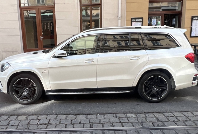 Mercedes-Benz GL 63 AMG X166