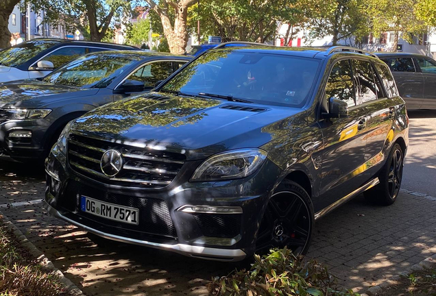 Mercedes-Benz ML 63 AMG W166