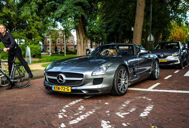 Mercedes-Benz SLS AMG Roadster