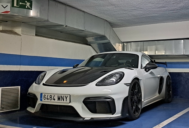 Porsche 718 Cayman GT4 RS Weissach Package