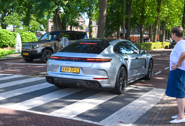 Porsche 972 Panamera Turbo S E-Hybrid