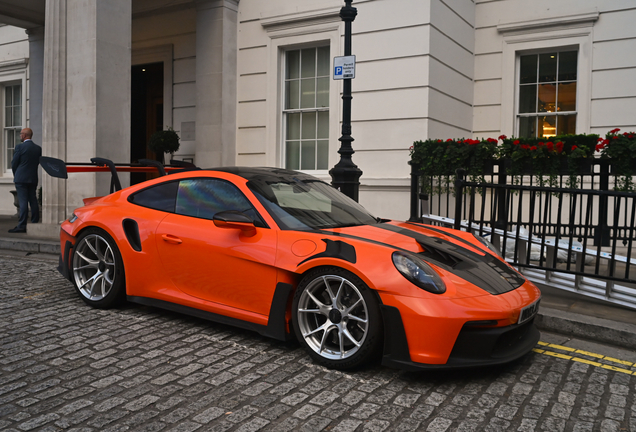 Porsche 992 GT3 RS MkI Weissach Package