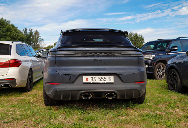 Porsche Cayenne Coupé Turbo E-Hybrid