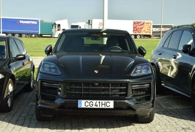 Porsche Cayenne Coupé Turbo E-Hybrid