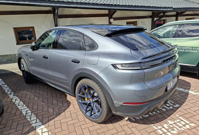 Porsche Cayenne Coupé Turbo E-Hybrid