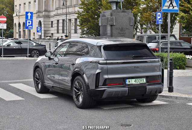 Porsche Cayenne Turbo Electric