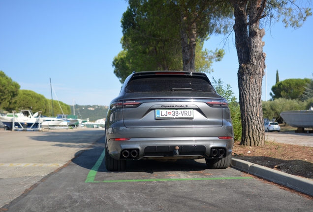 Porsche Cayenne Turbo S E-Hybrid