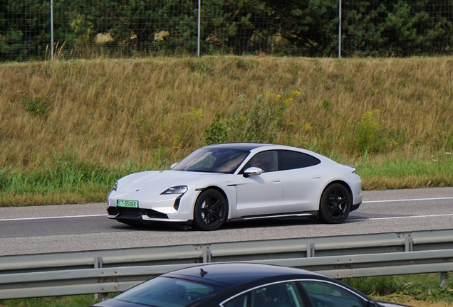 Porsche Taycan Turbo MkII