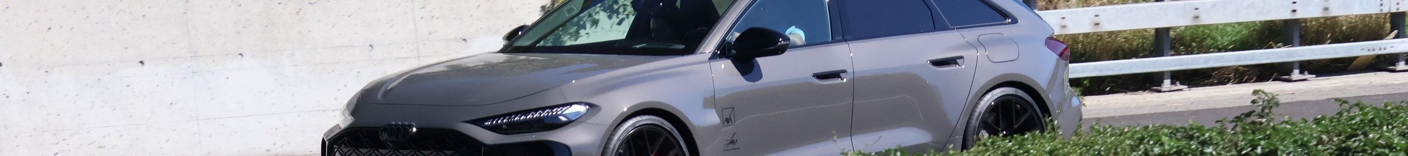 Audi RS5 Avant B10