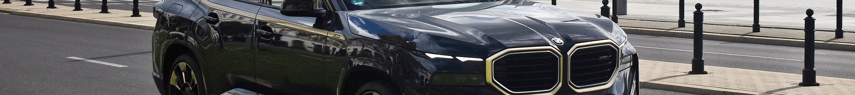 BMW XM G09