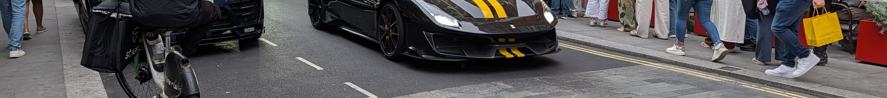 Ferrari 488 Pista