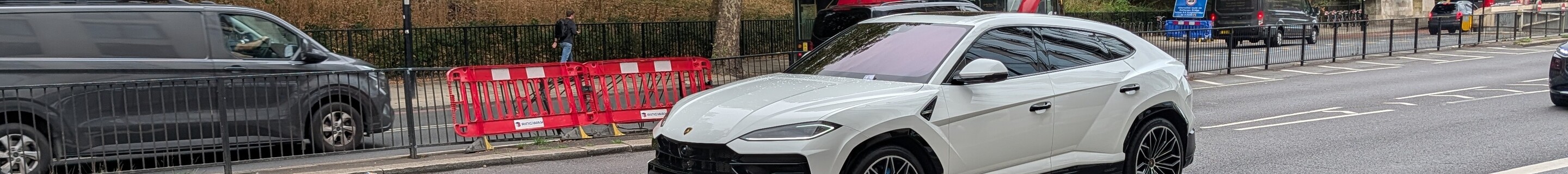 Lamborghini Urus SE