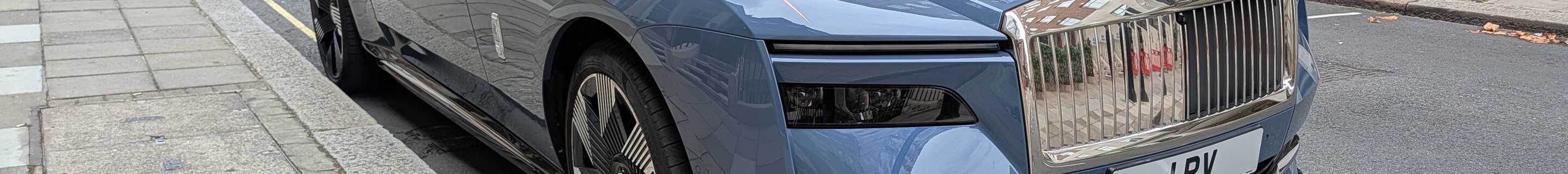 Rolls-Royce Spectre