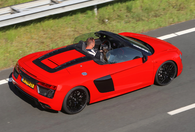 Audi R8 V10 Spyder 2016