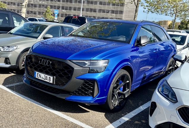 Audi RS Q8 2024