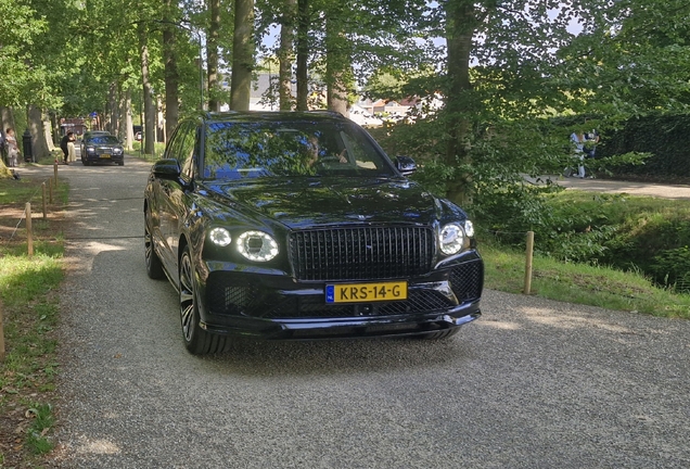 Bentley Bentayga Azure 2024