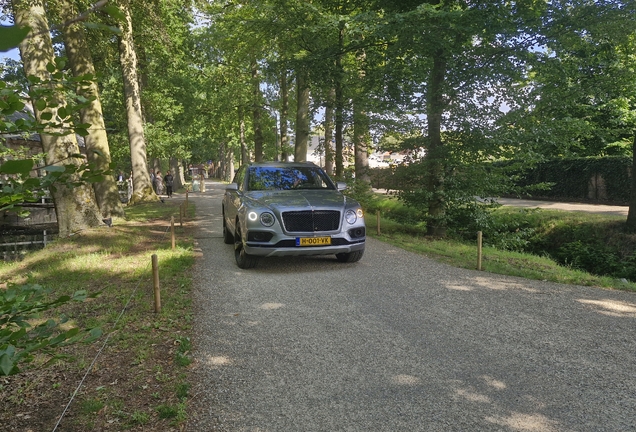Bentley Bentayga V8