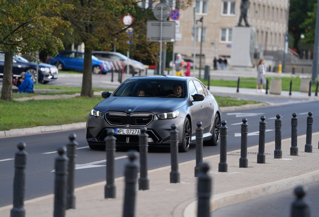 BMW M5 G90