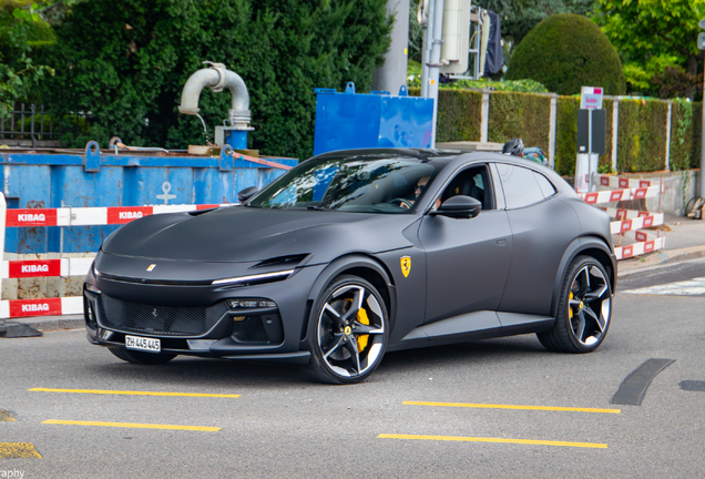 Ferrari Purosangue