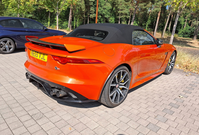 Jaguar F-TYPE SVR Convertible
