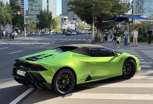Lamborghini Huracán LP640-4 EVO Spyder