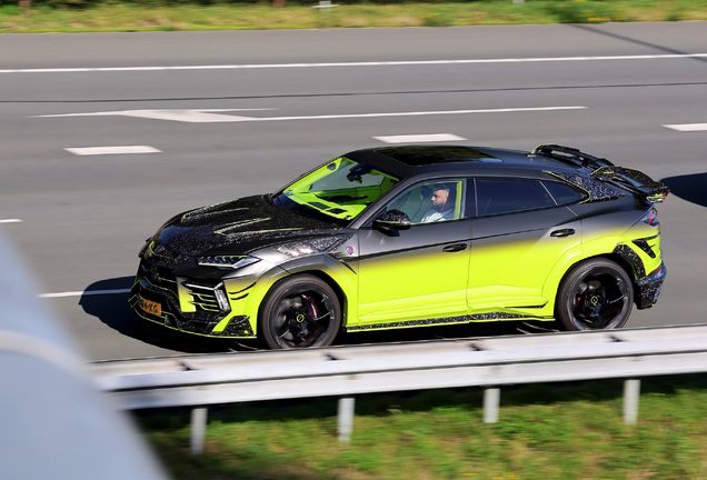 Lamborghini Urus Mansory Venatus Evo S P900