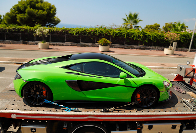 McLaren 570S