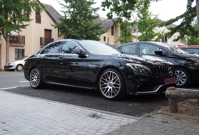 Mercedes-AMG C 63 W205