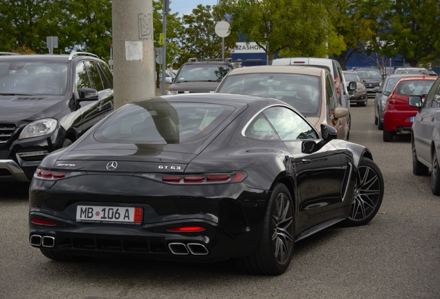 Mercedes-AMG GT 63 C192