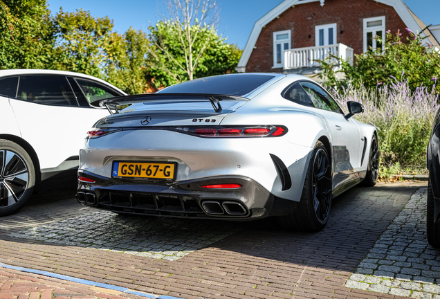 Mercedes-AMG GT 63 C192