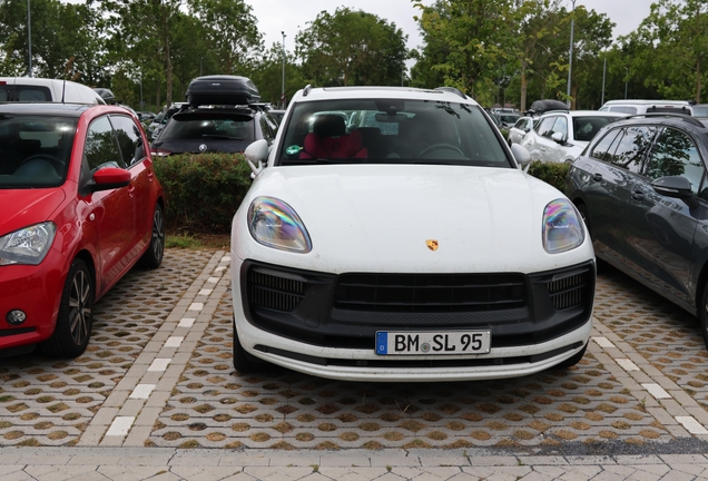 Porsche 95B Macan GTS MkIII