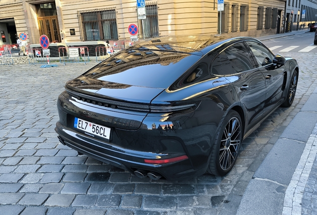 Porsche 972 Panamera Turbo E-Hybrid