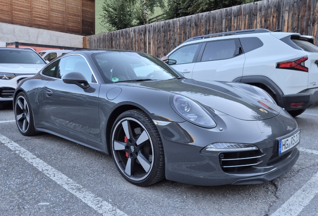 Porsche 991 50th Anniversary Edition
