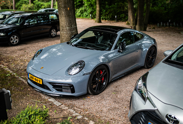 Porsche 992 Carrera 4 GTS MkI