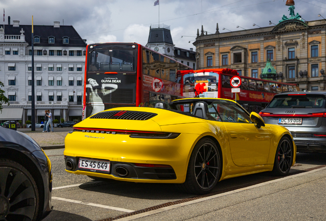 Porsche 992 Carrera 4S Cabriolet MkI