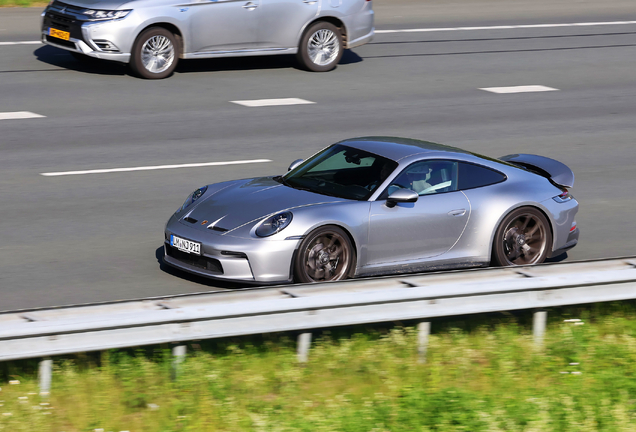 Porsche 992 GT3 Touring MkI