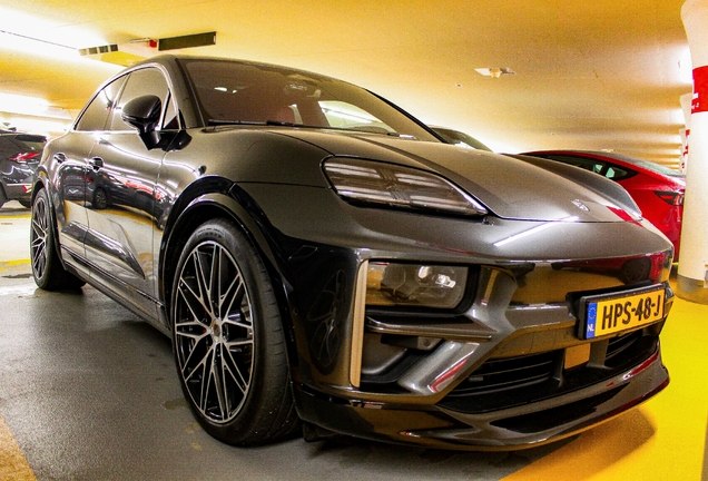 Porsche Macan EV Turbo