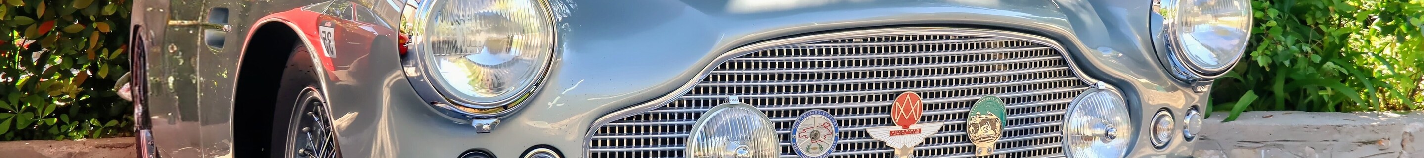 Aston Martin DB4 Vantage